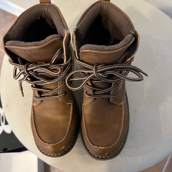 Joe Fresh boys lace up boots - Picture 5 of 5